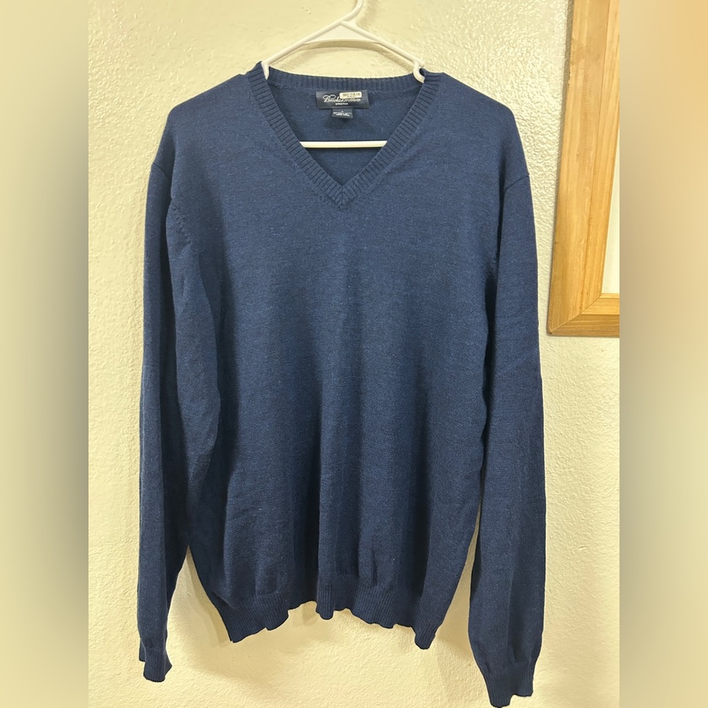 Brooks Brothers Sweater Men’s Large Blue Merino Wool Stretch V-Neck Long Sleeve